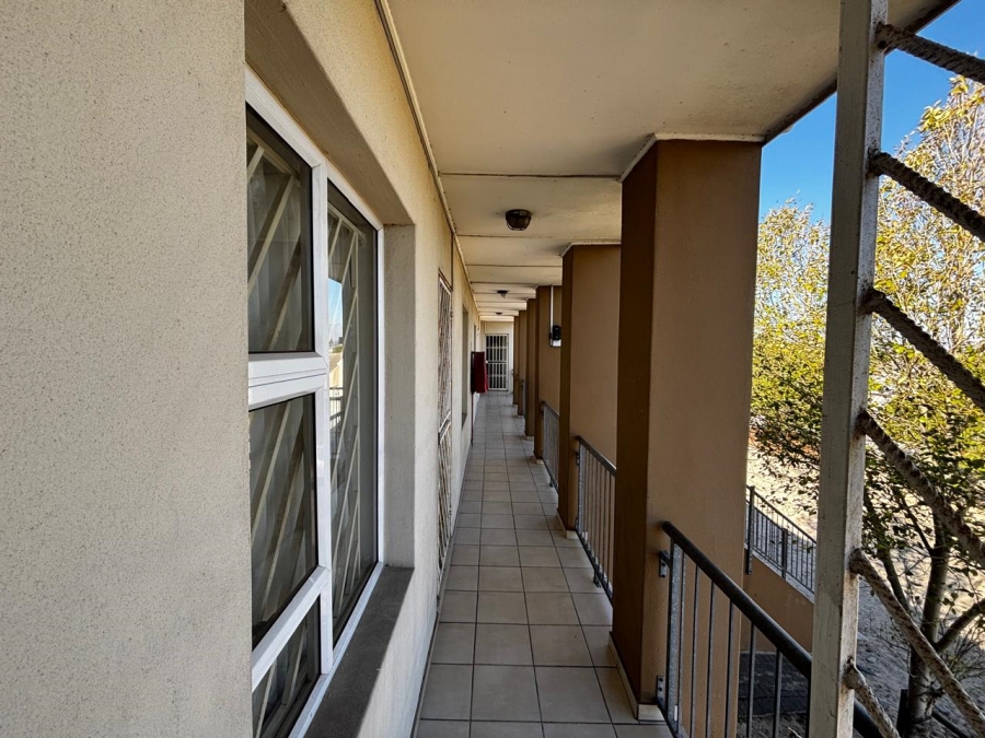 1 Bedroom Property for Sale in Sunset Glen Western Cape